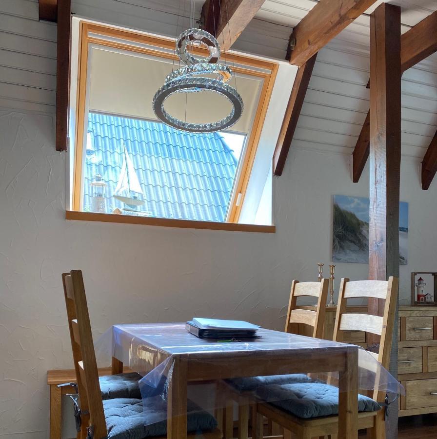 Ferienhaus Robbe Dorum Esterno foto